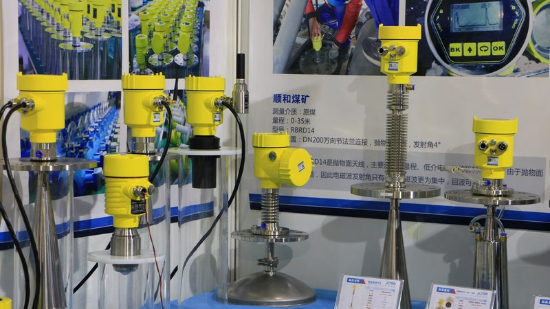 电接点压力表220V接线指南：关键步骤与注意事项